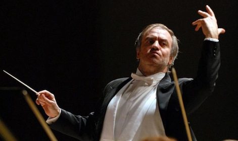 VALERY GERGIEV VISITS WALES FOR EXCLUSIVE R17 EVENT

R17 marks 100 years since the Russian Revolution and reflects on Wales� unique relationship with 1917 Russia
