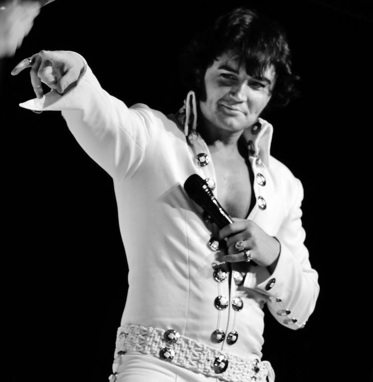THE KING IS BACK