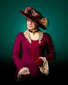 THE IMPORTANCE OF BEING EARNEST STARRING DAVID SUCHET AS LADY BRACKNELL