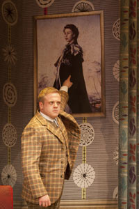 Welsh actor Owain Arthur confirmed to play lead role in One Man, Two Guvnors at Wales Millennium Centre