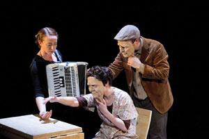 An extraordinary 'play without words� at Blackwood Miners' Institute
