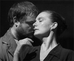 Mamma Mia Star performs in Haunting New Play at Torch Theatre