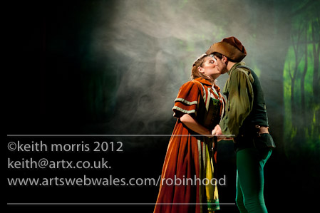 Aberystwyth Pantomime by The Wardens-  The Magical Adventures of Robin Hood 