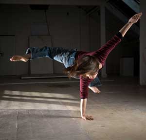 Announcing Auditions for National Youth Dance Wales 2010 