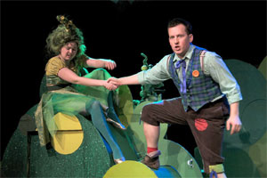 A giant play for little people launches Theatr na nOgs 25th Anniversary year